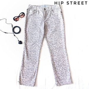 CHICO'S PLATINUM DENIM Ultimate Fit Gray Beige Leopard Print Jeans 0